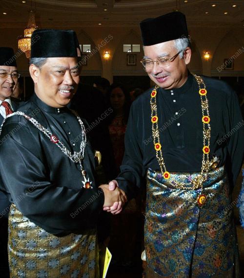 MOHD NAJIB TUN ABDUL RAZAK