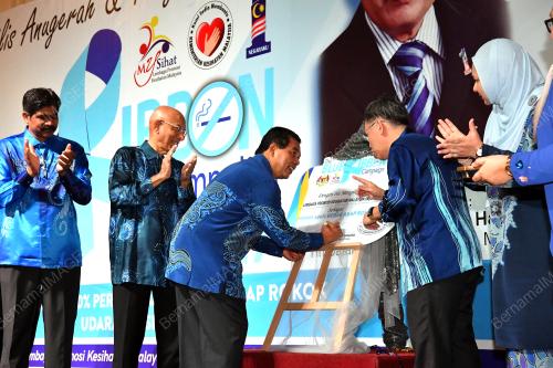 SK07_12022018_BLUE_RIBBON_1_BN201802118647