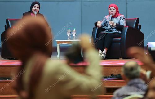 DATUK SERI NANCY SHUKRI