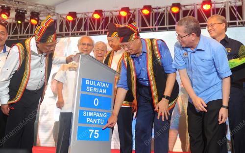 SK07_13032016_PM_BORNEO