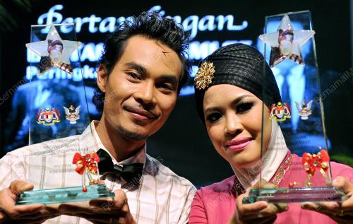 SK07_14102012_BINTANG
