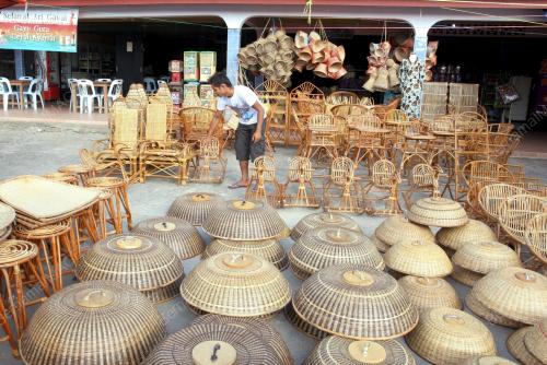 SK07_15062013_PASAR