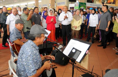 SK07_16012016_KARNIVAL_1AZAM