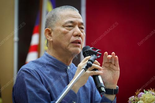 DATUK SERI FADILLAH YUSOF
