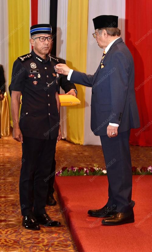 TAN SRI ABANG JOHARI TUN OPENG