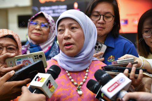 DATUK SERI NANCY SHUKRI