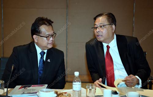 SK07_16102017_EXCO_MEXCLUB_BN201710158520