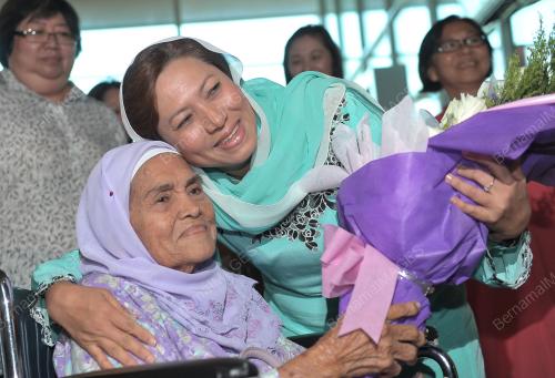 SK07_17052013_NANCY_SHUKRI