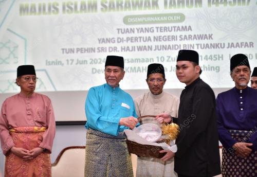 MAJLIS KORBAN PERDANA NEGERI SARAWAK