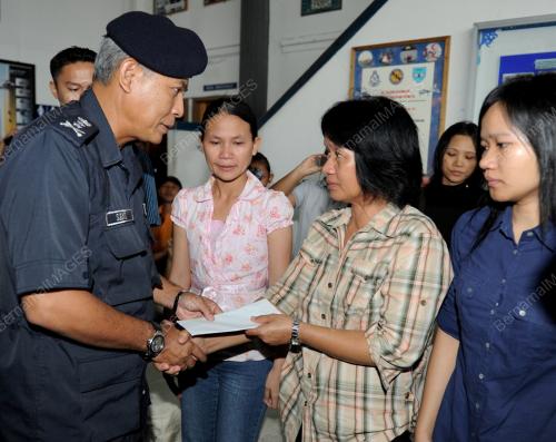 SK07_18022012_POLIS