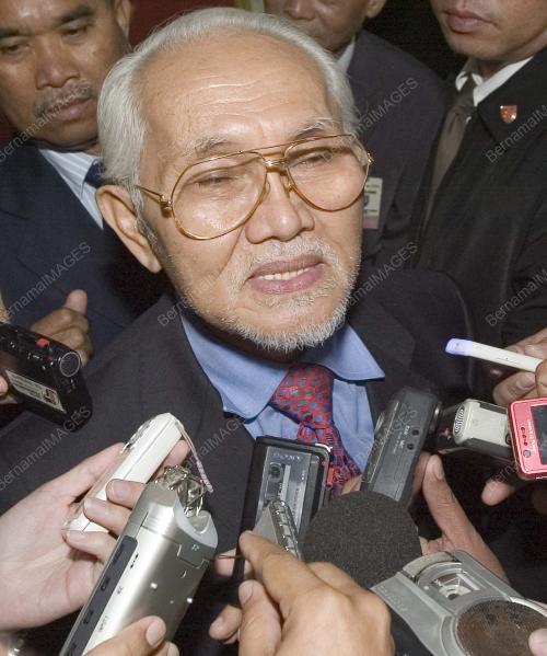 ABDUL TAIB MAHMUD