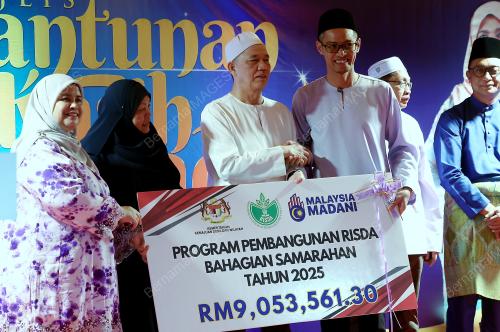 DATUK SERI FADILLAH YUSOF