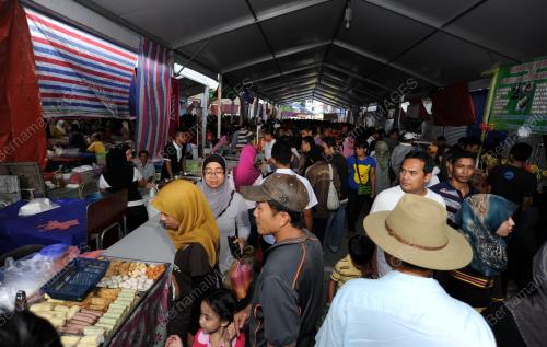 SK07_21072012_BAZAR_RAMADAN
