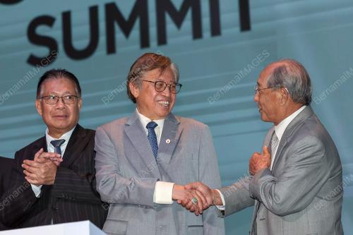 TAN SRI ABANG JOHARI TUN OPENG