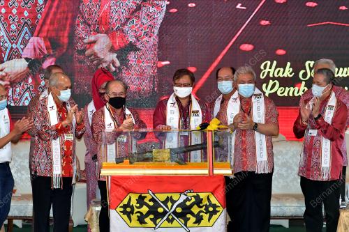 DATUK PATINGGI ABANG JOHARI TUN OPENG