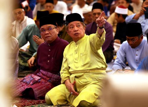 TAN SRI ABANG JOHARI TUN OPENG