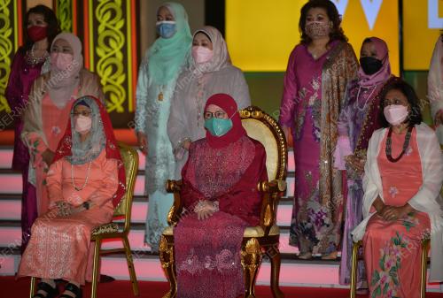 TUNKU HAJAH AZIZAH AMINAH MAIMUNAH ISKANDARIAH