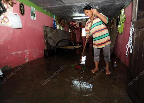 SK07_31122013_BANJIR