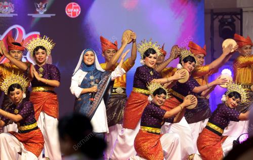 FESTIVAL GENDANG SARAWAK