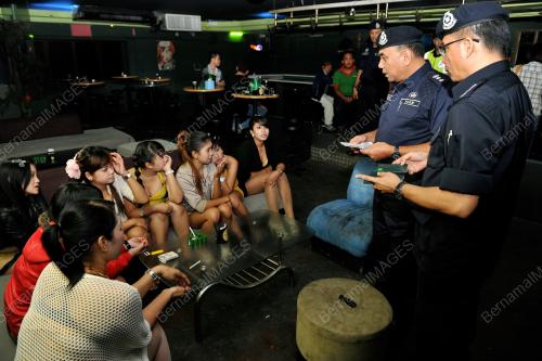 SK08_04112012_OPS_POLIS