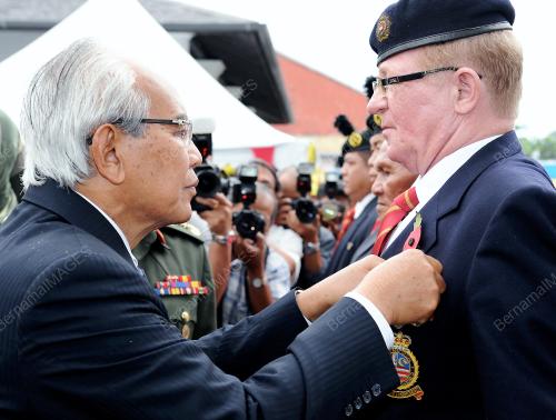 VETERAN KOMANWEL