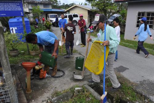 SK08_08112015_SAMPAH