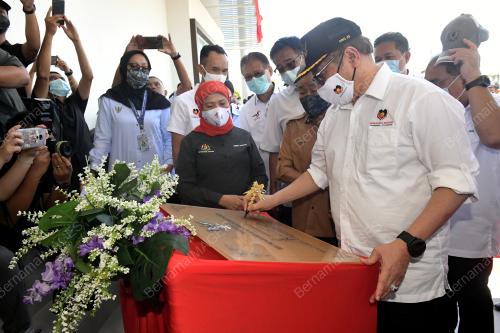 DATUK PATINGGI ABANG JOHARI TUN OPENG