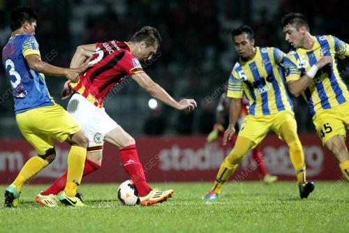 SK08_10062014_LIGA_SUPER