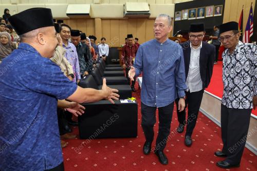 DATUK SERI FADILLAH YUSOF