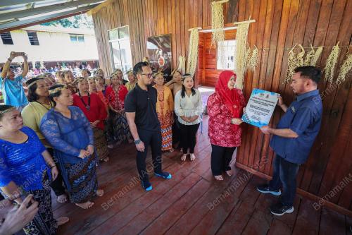 DATUK 'AINU SHAM RAMLI