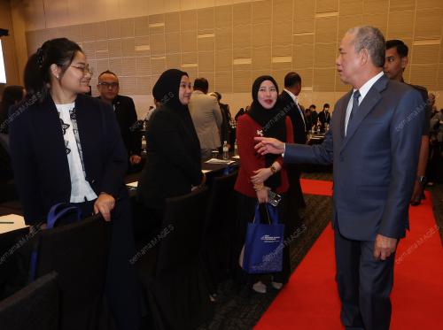 DATUK SERI FADILLAH YUSOF