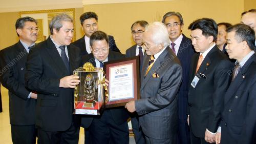 SK08_17052012_AWARD