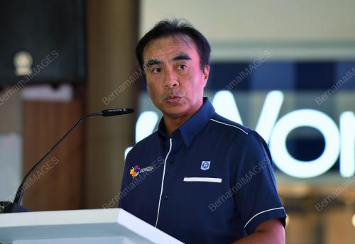 ADNAN ZAYLANI MOHAMAD ZAHID