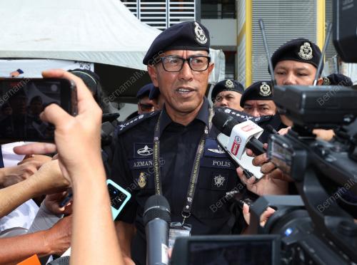 DATUK MOHD AZMAN AHMAD SAPRI