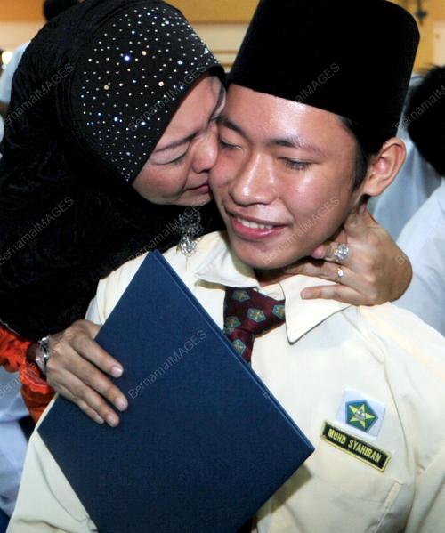 SK08_19122012_KEPUTUSAN_PMR