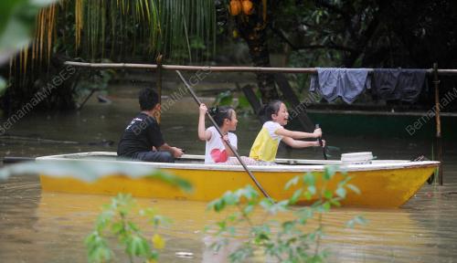 SK08_21022016_BANJIR