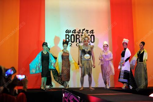 SK08_21102014_WASTRA_BORNEO