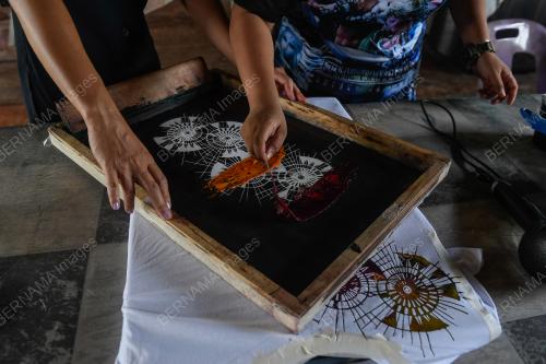 TEKSTIL MELANAU BATIK LINUT