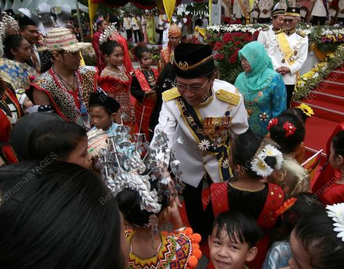 TUN ABANG MUHAMMAD SALAHUDDIN ABANG BARIENG