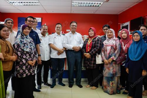 DATUK SERI JULAIHI NARAWI