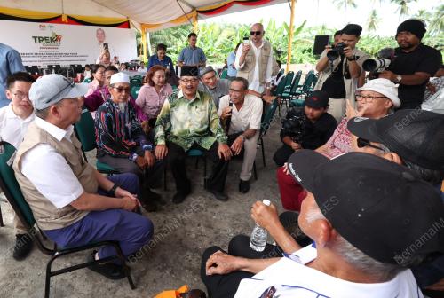 DATUK SERI FADILLAH YUSOF