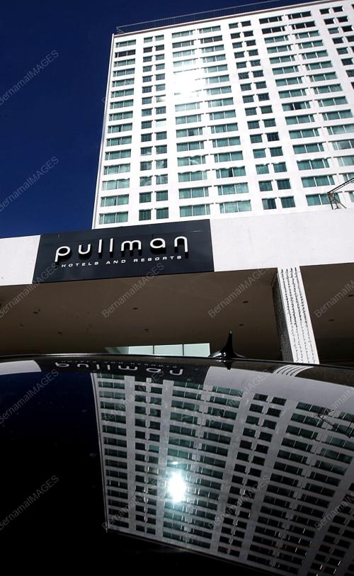 HOTEL PULLMAN