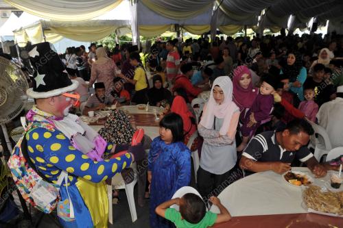 SK08_27062017_BADUT