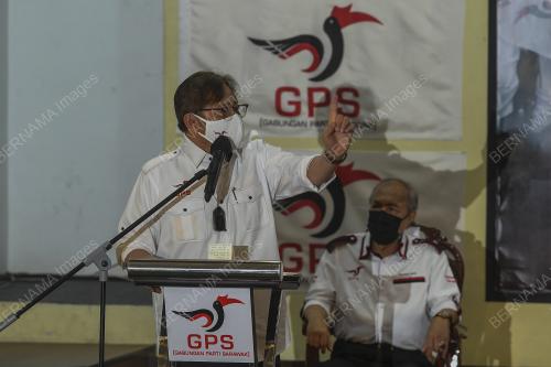 TAN SRI ABANG JOHARI TUN OPENG