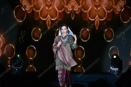 SK08_31102018_SONGKET
