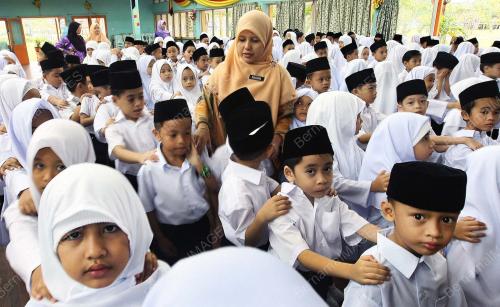 GELAGAT MURID BARU
