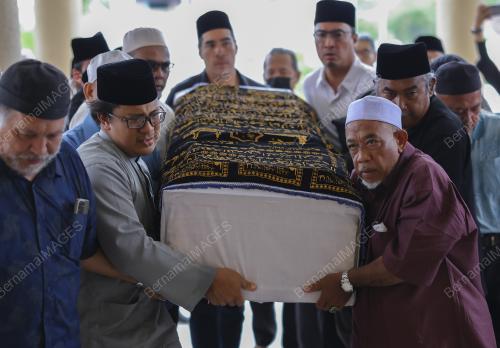 ALLAHYARHAM TAN SRI ABANG ABU BAKAR ABANG MUSTAPHA