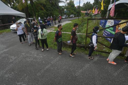 VAKSIN COVID-19 UNTUK REMAJA
