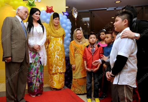SK09_08122013_BINTANG_KECIL