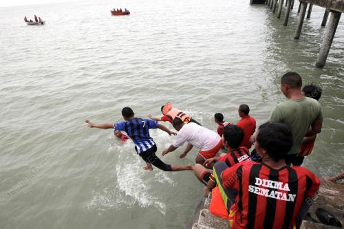 SK09_09112014_PESTA_SEMATAN